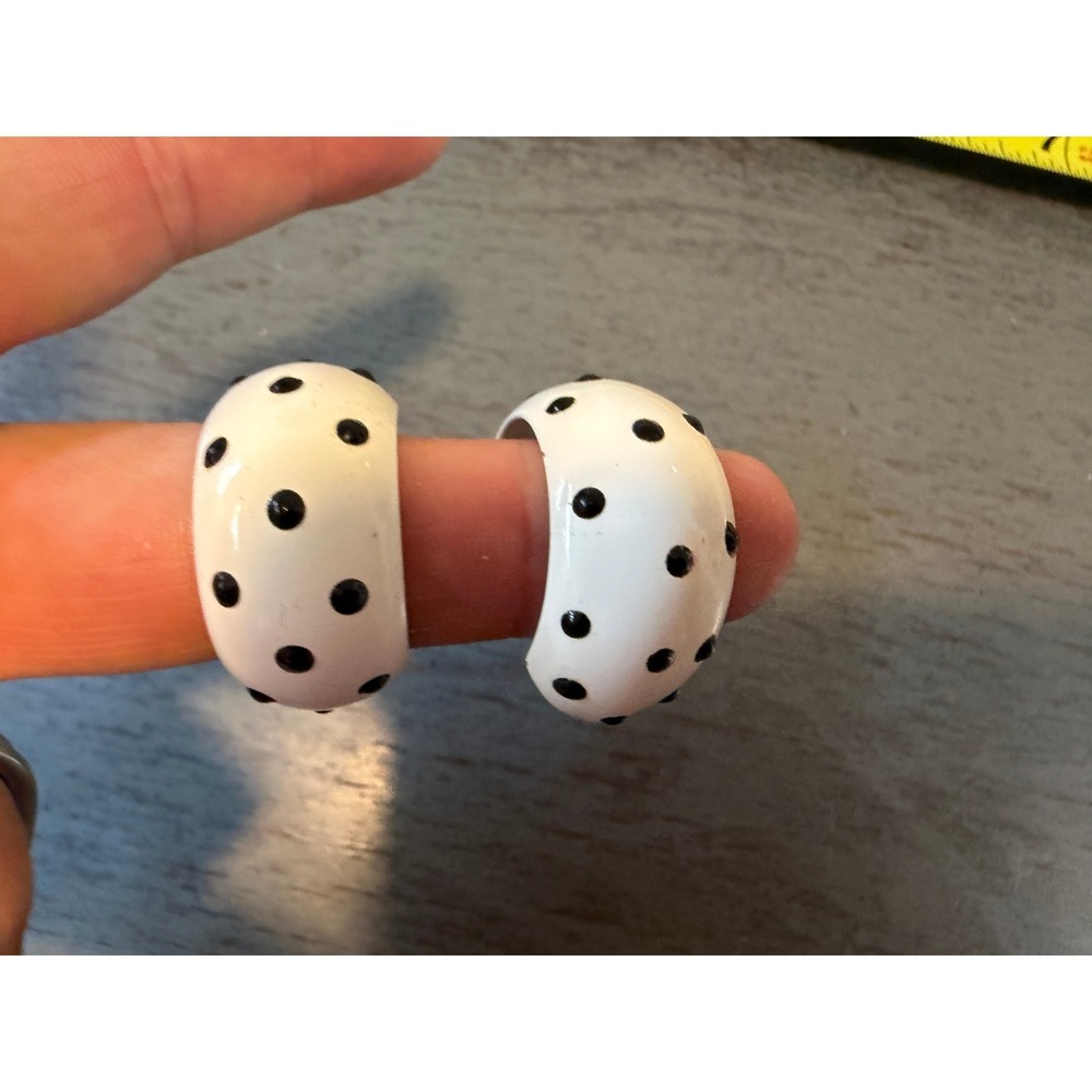 Vintage White Black Polka Dot Hoop Earrings Enamel Retro Mod C-Hoops Post Back